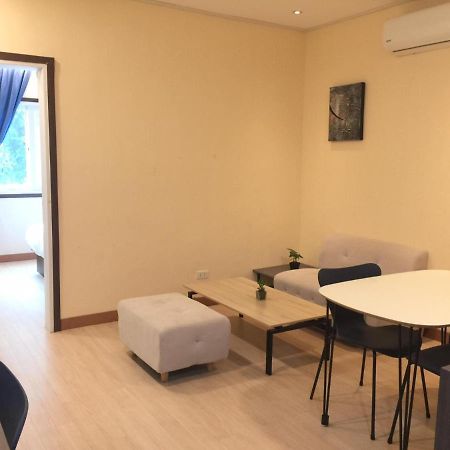 On Hotel Friendship Angeles Dış mekan fotoğraf